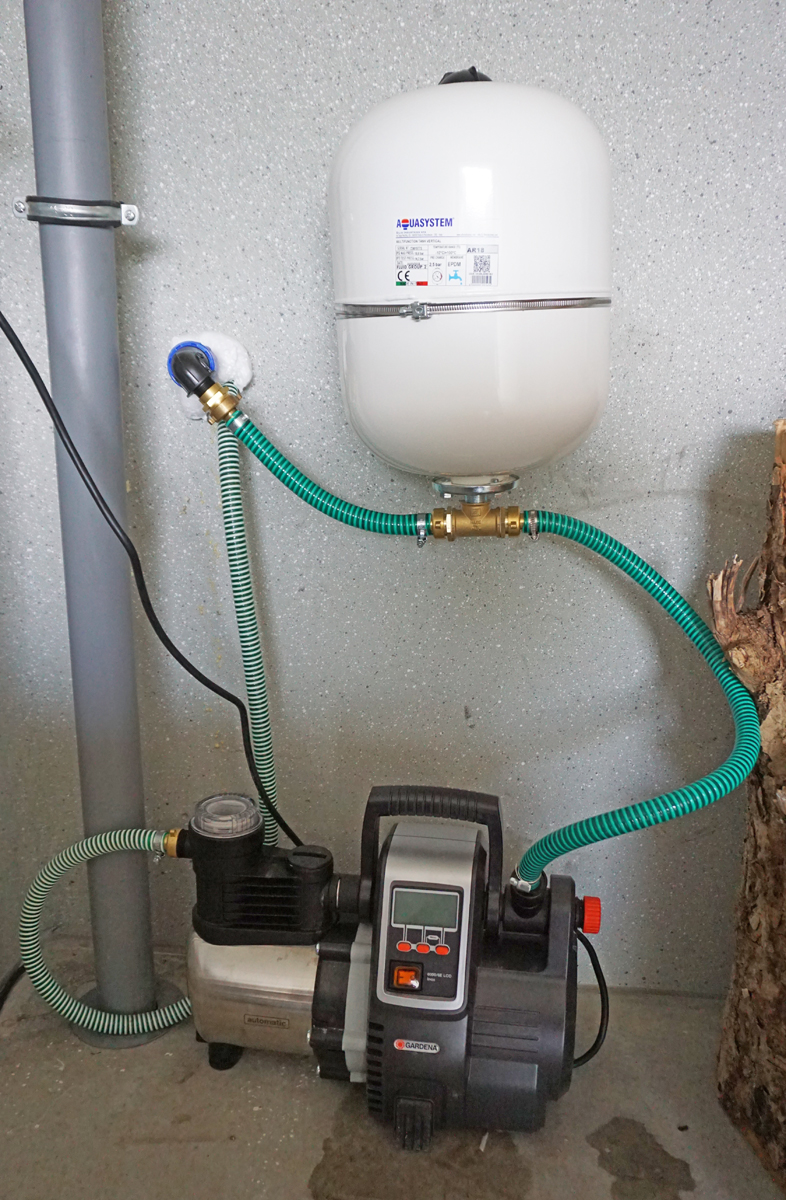Ein automatisches Bewässerungssystem für unseren Garten / Pumpe und